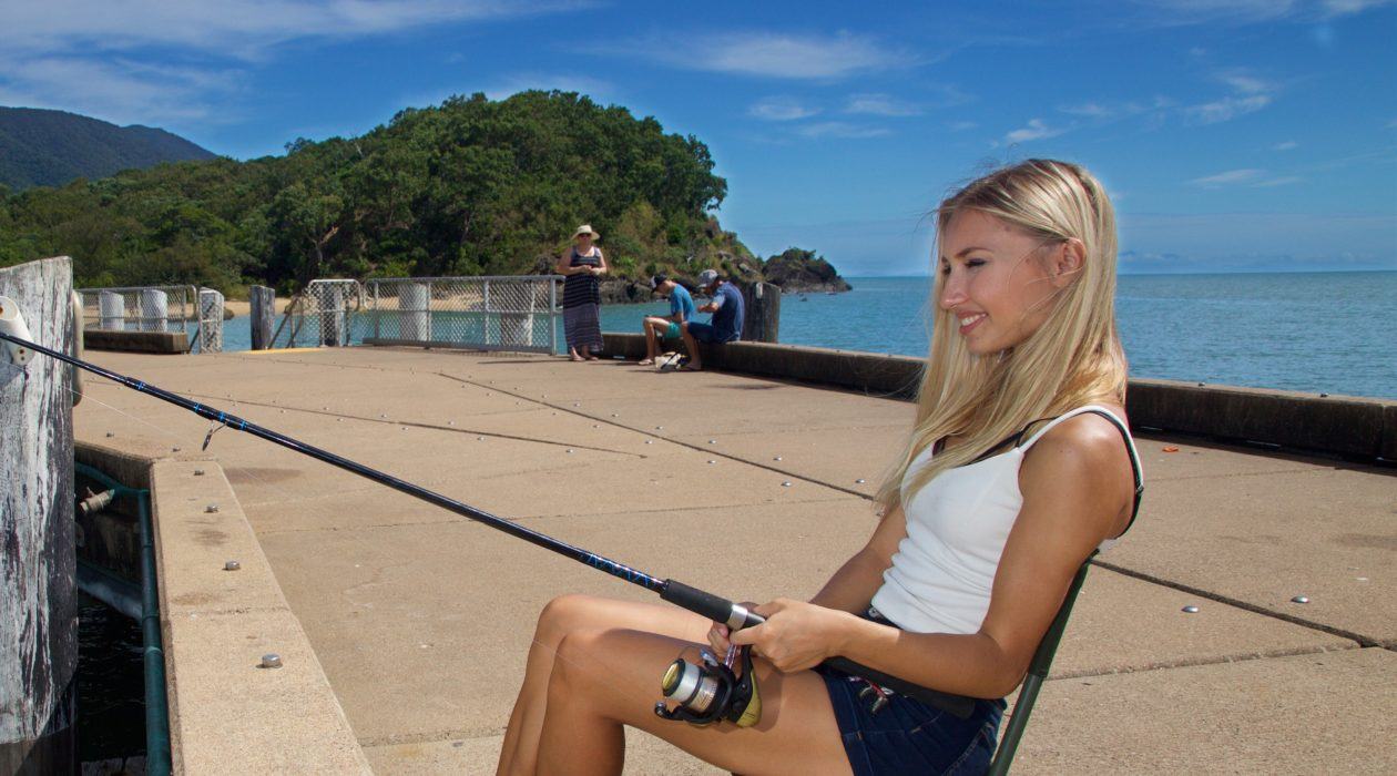 Palm Cove Fishing Rod Hire Pedro's hire and tours